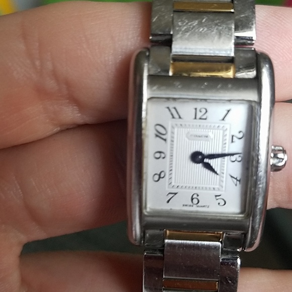 Watch - Picture 2 of 4